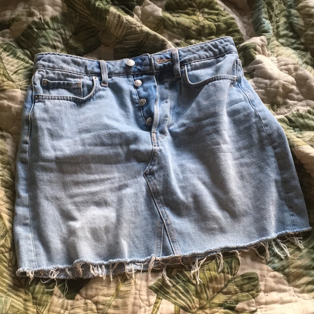 Light denim skirt